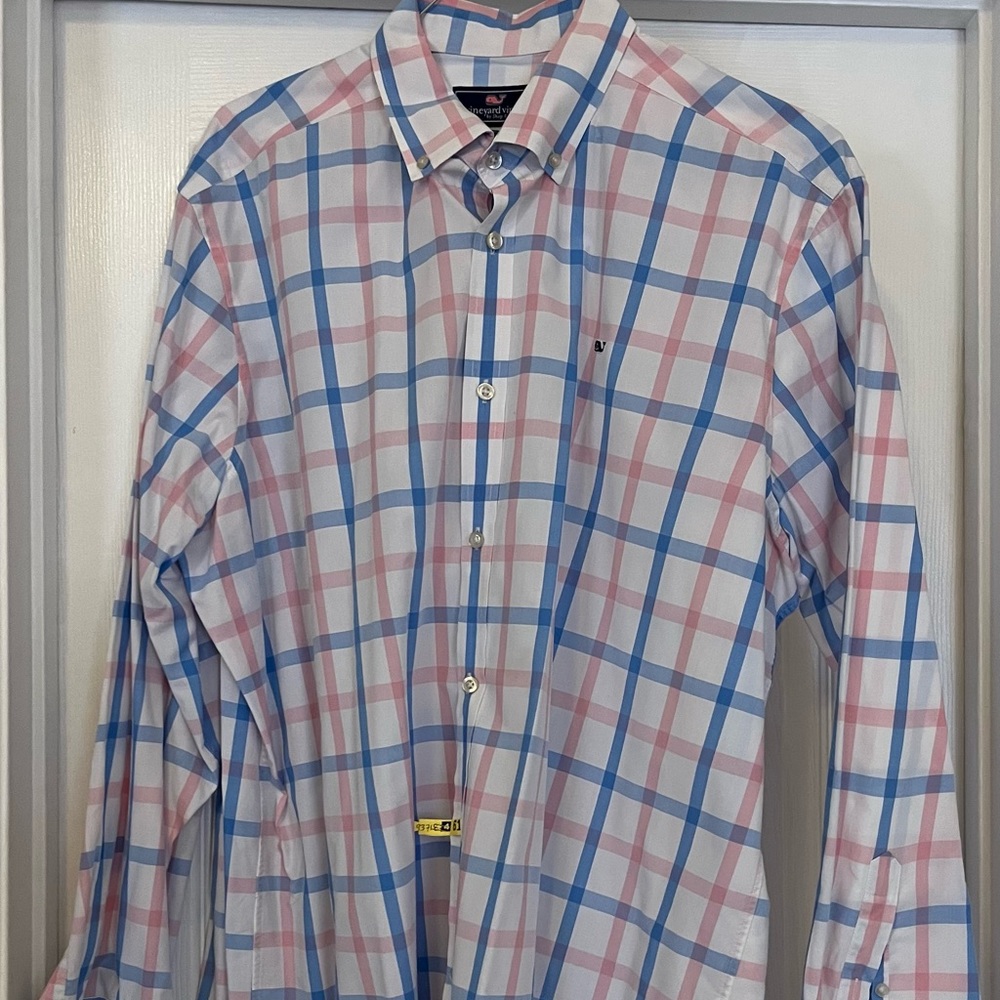 Men’s Vineyard Vines Whale Shirt - size XXL